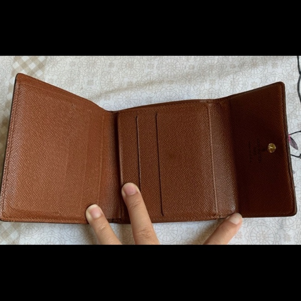 Authentic Louis Vuitton Wallet - Picture 5 of 8